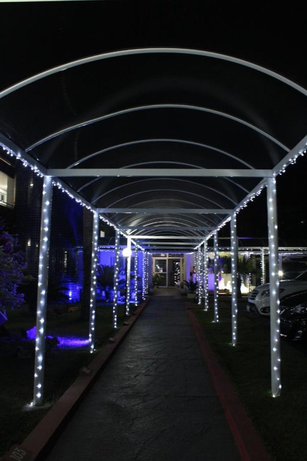 Hotel Satélite - Itanhaém Esterno foto